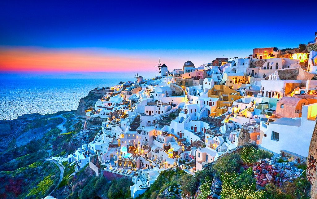 Church,Of,Santorini.,Fira,Town,On,Santorini,Island,,Greece.,Incredibly