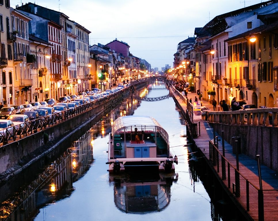 View,Of,The,Milan,Canal.,Milan,,Italy