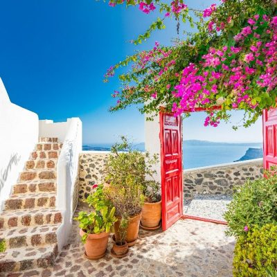Fantastic,Summer,Vacation,Landscape.,Santorini,White,Architecture,With,Red,Gate